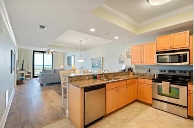 204 Holiday Isle