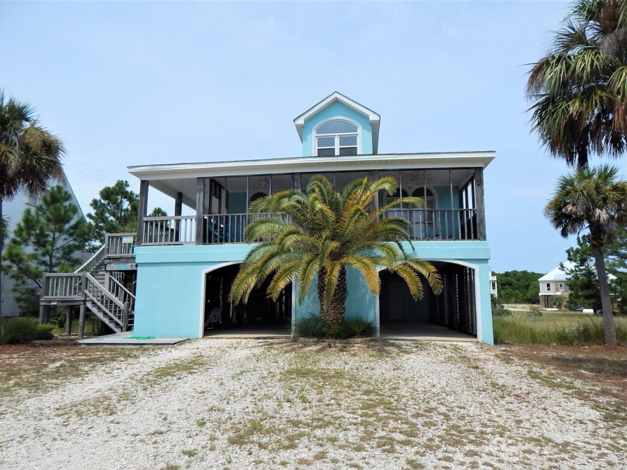 Overview of Dauphin Island pet-friendly vacation rental on the beach