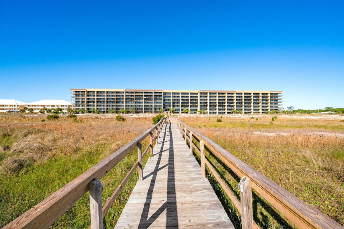 Holiday Condo